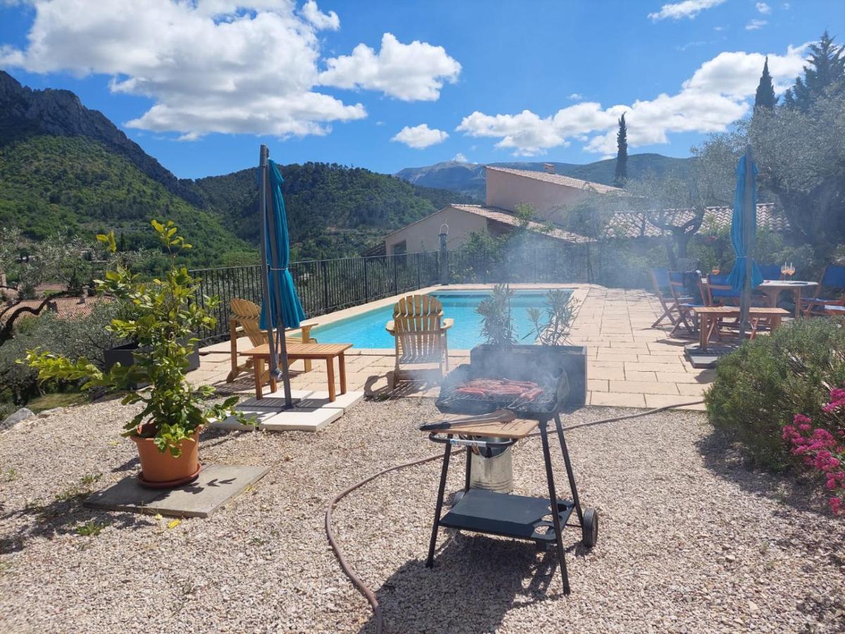 Le mas christine Buis-les-Baronnies Exterior foto